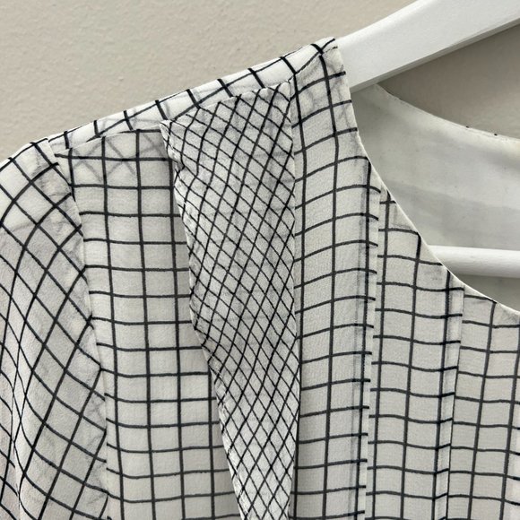 Club Monaco 100% Silk Dress - Picture 7 of 9